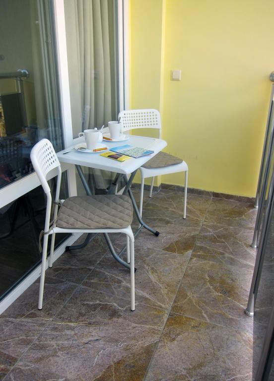 Apartments In The Center Of Batumi Ngoại thất bức ảnh